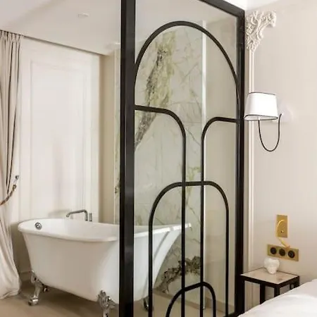 Apartment Luxury 5 Bedroom & 5 Bathroom - Eiffel Tower