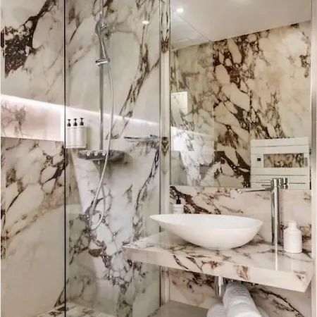 Apartment Luxury 5 Bedroom & 5 Bathroom - Eiffel Tower *